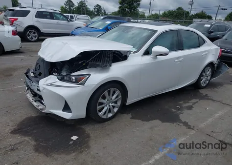 2017 Lexus Is 200T z USA, uszkodzony, nr VIN JTHBA1D27H5055310